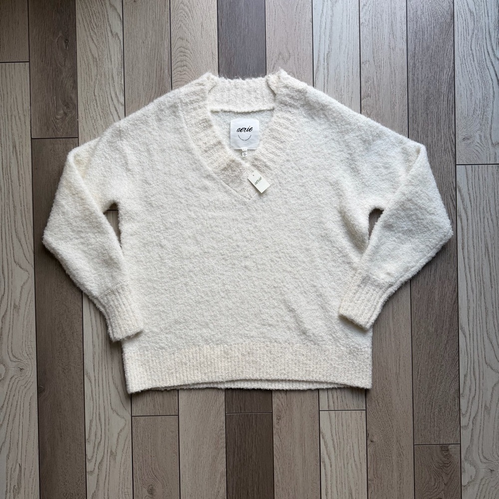 Aerie Soft Cream V-Neck Sweater